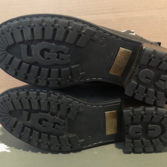 UGG Collection SASSARI. Sherling boots. - Picture 8 of 8